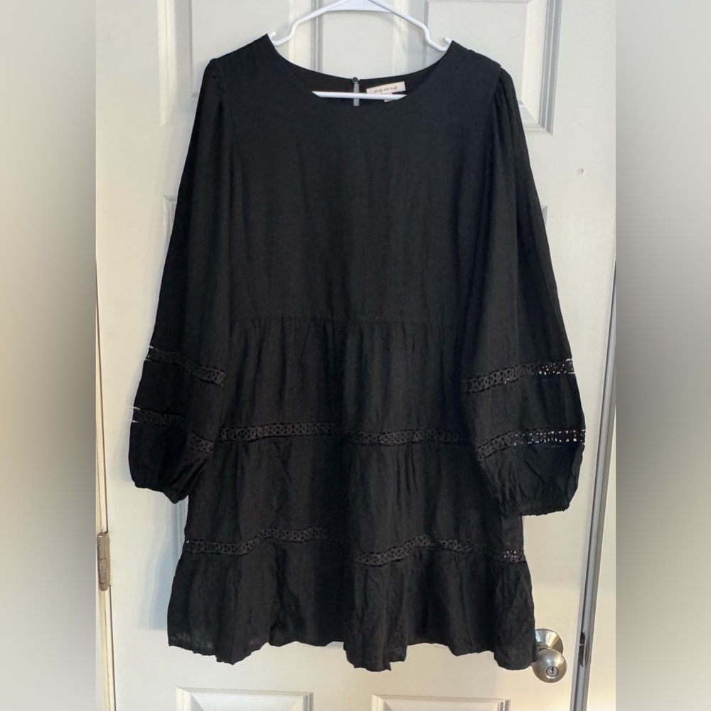 Skies Are Blue black long sleeve tiered lined mini dress lace details women M